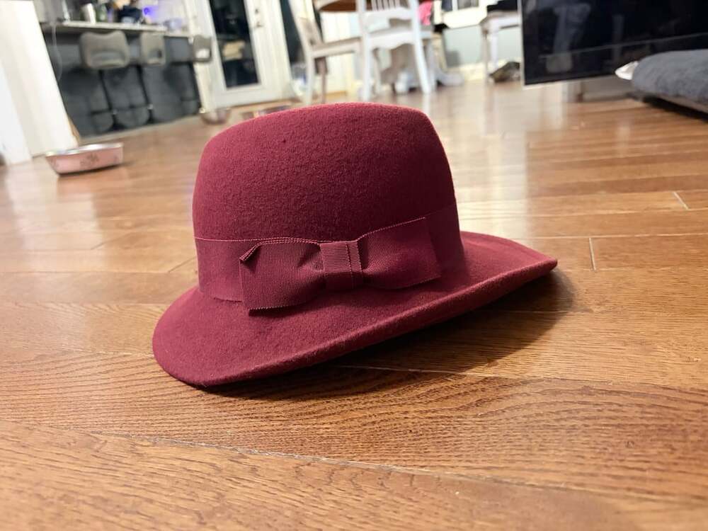 Bollman 100% Wool Felt Burgundy Bowler Cloche Hat With Grosgrain Ribbon Bow